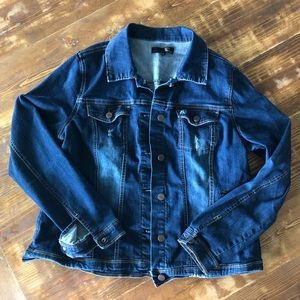 Women’s 1822 Denim jacket